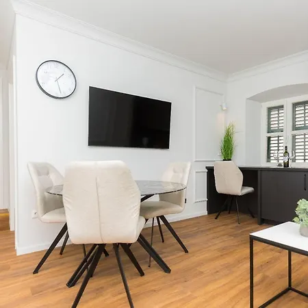 Palace Heritage Apartments Apartment *