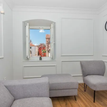 Palace Heritage Apartments Apartment